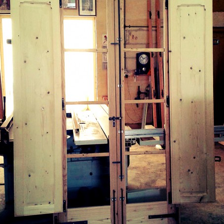 Door (12)